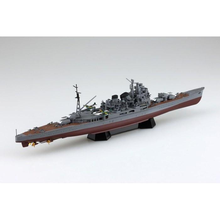 AOSHIMA Военный корабль 1/700 (Полнокорпусная модель) Тяжелый крейсер Японского Императорского Флота Такао 1944 Пластиковая модель