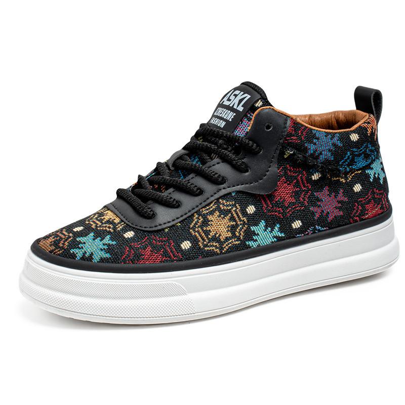 2025 Весна Новая обувь для мужчин Холщовые повседневные туфли Тренд Этнический стиль Плоские туфли для скейтборда Молодежные уличные Крутые кроссовки