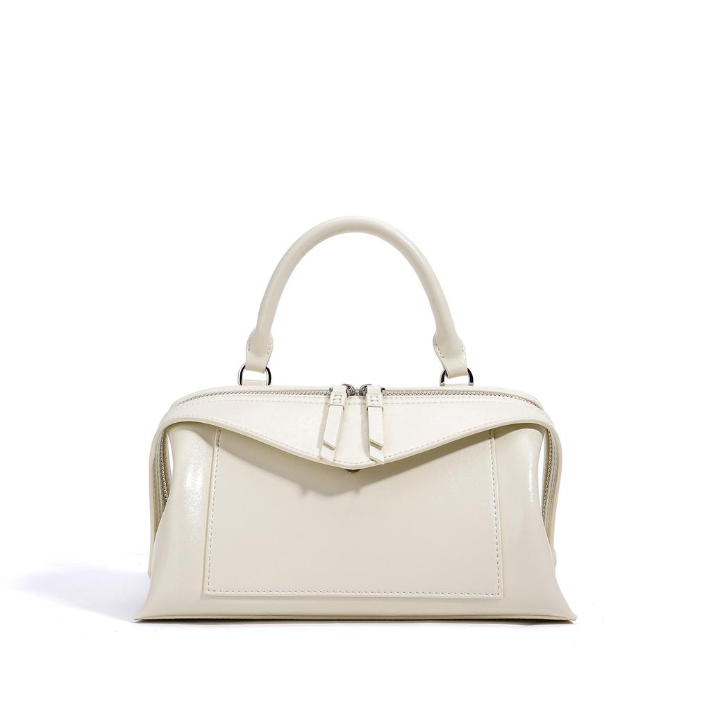 2025 Niche Design Handbag Dumpling Bag Leather Portable Messenger Bag Women's Fashion Simple High-end