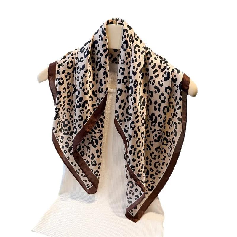 New Fashionable Bandanas Imitation Silk 70*70cm Temperament Square Scarves Women Spring/Summer Soft Satin Leopard Print Scarf