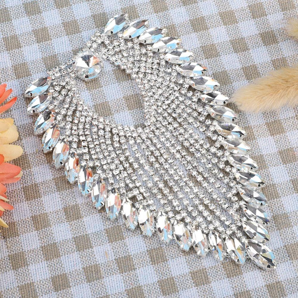 2pcs Hollow Design Rhinestone Shoulder Epaulettes AB Colored Horse Eye Rhinestones DIY Clothes