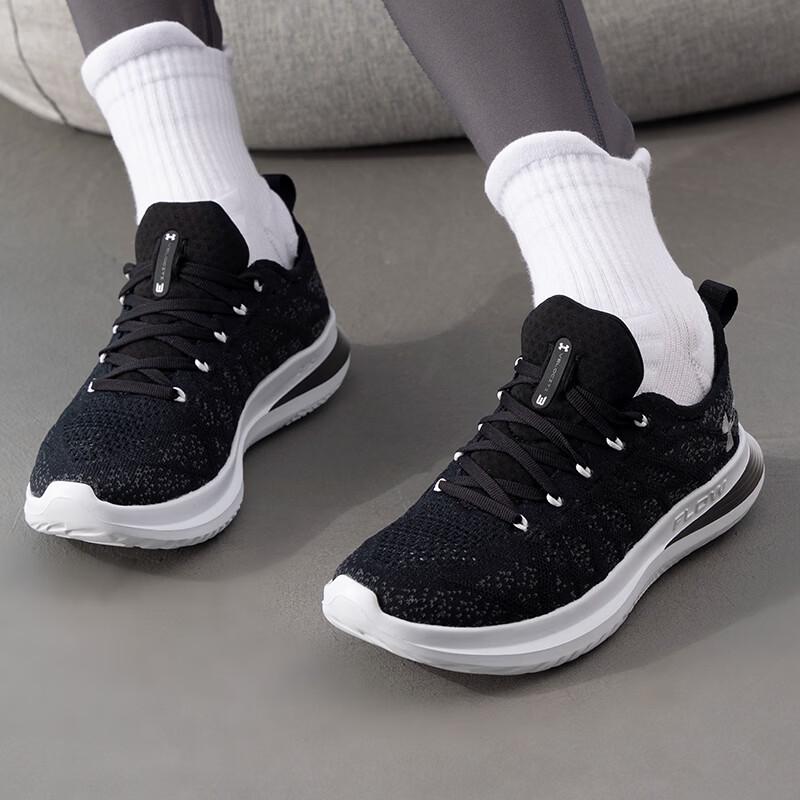 Under Armour Женские легкие кроссовки для шоссейного бега