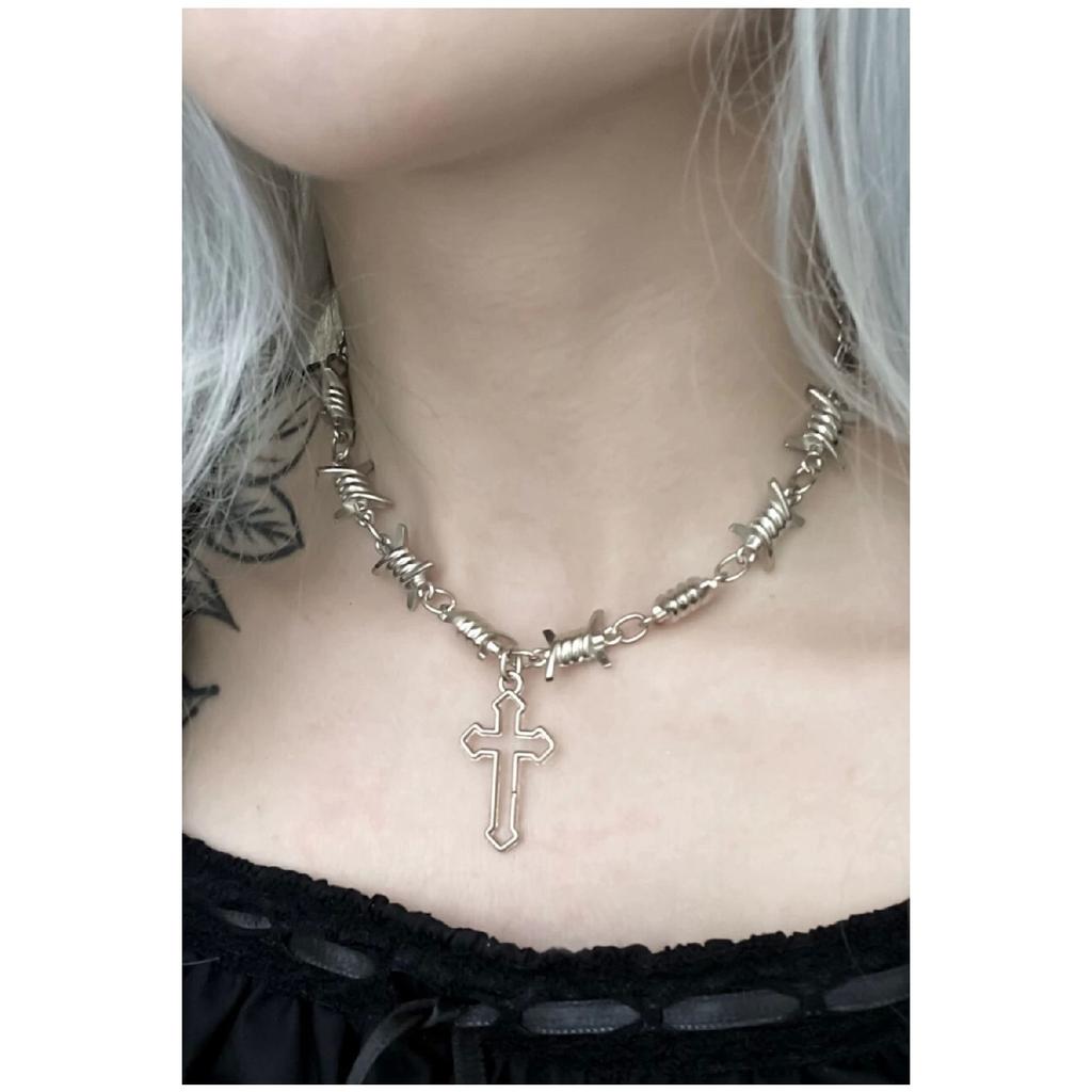 Gothic Punk Thorn Chain Crusader Necklace (unisex)
