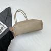 Модные Изысканные Однотонные Сумки на Застежке-Защелке из ПУ с Плечевым Ремешком для Женщин 2026 Горячая Распродажа Большая Вместимость Популярные Сумки-Тоуты в Стиле для Поездок на Работу