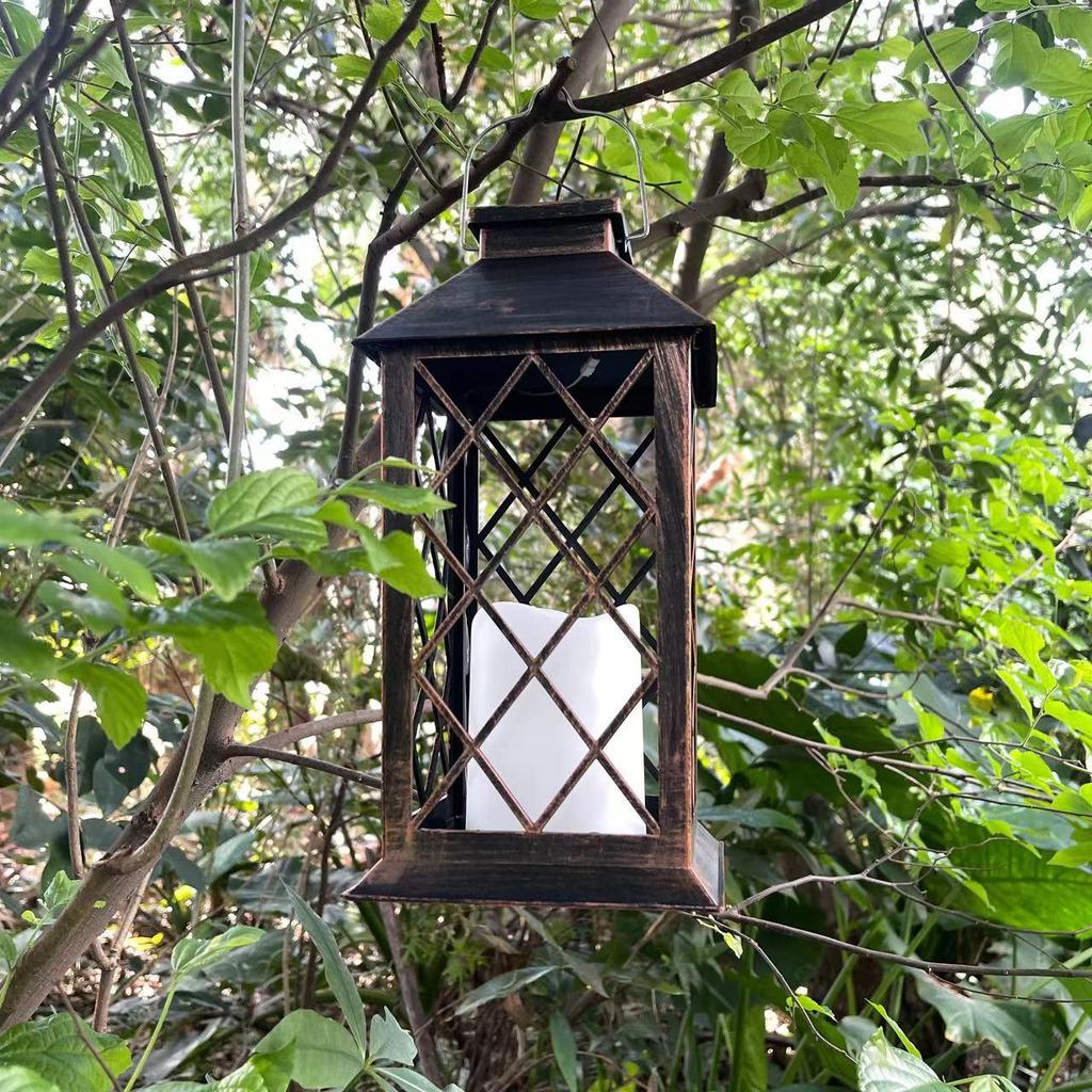 Солнечный пластиковый фонарь-подсвечник