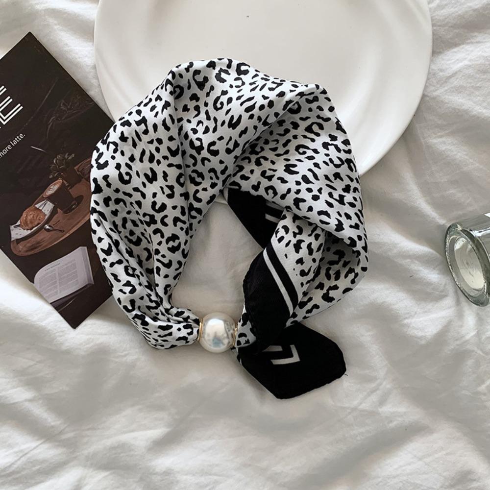 Flower Pearl Magnetic Buckle Scarf Print Scarves Printed Silk Scarf Retro Polka Dot Scarf Vacation