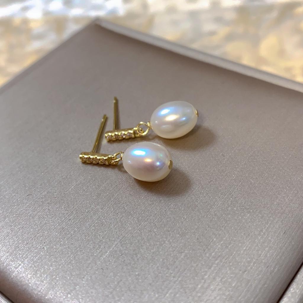 Натуральные пресноводные жемчужины, яркий блеск, серьги-гвоздики с серебряной иглой S925, простые и универсальные, для личности, повседневные серьги-бусины, для девочек