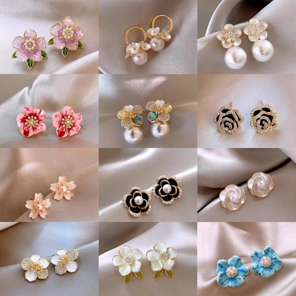Light Luxury Exquisite Micro-inlaid Zircon Flower Earrings Elegant High-end Pearl Stud Earrings Niche Design Temperament Earrings