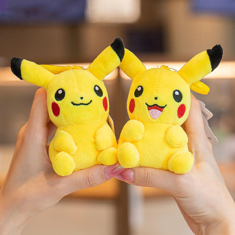 Pokémon Pikachu plush keychain, book bag, bag hanger, Pokémon doll, Pokémon spirit figurine, cute and charming style