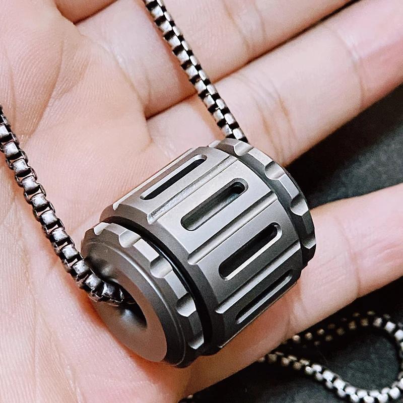 Подвеска B.M War Hammer EDC - Титановый сплав Наконечник пальца Гироскоп Спиннер для взрослых Снятие стресса и тревоги Игрушка-непоседа