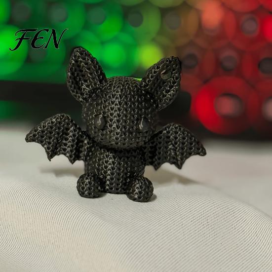 Decorative Pla Ornament 3D Printed Bat Figurine with Knitted Texture, Cartoon Halloween Decoration, Handmade Style Statue Cute Animal for Desk