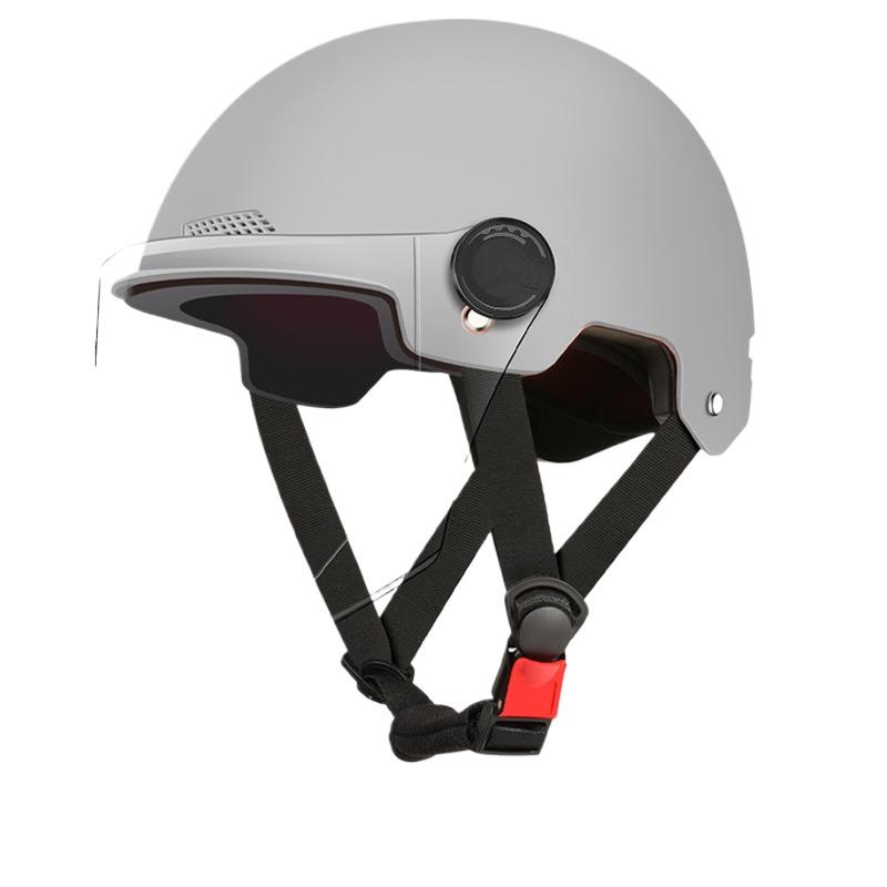 Шлем Электромобиль Женский и Мужской Мотоциклетный Аккумуляторный Автомобиль Полушлем Летняя Защита от Солнца Полный Шлем Оптом Езда Дышащий и Легкий