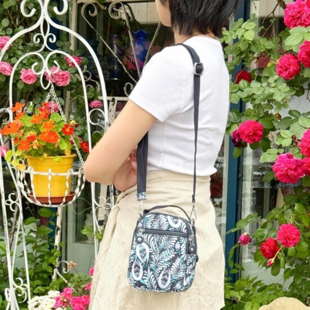 New ArrivalS Open Run Women S Lightweight Floral croSSbody Mini Bag