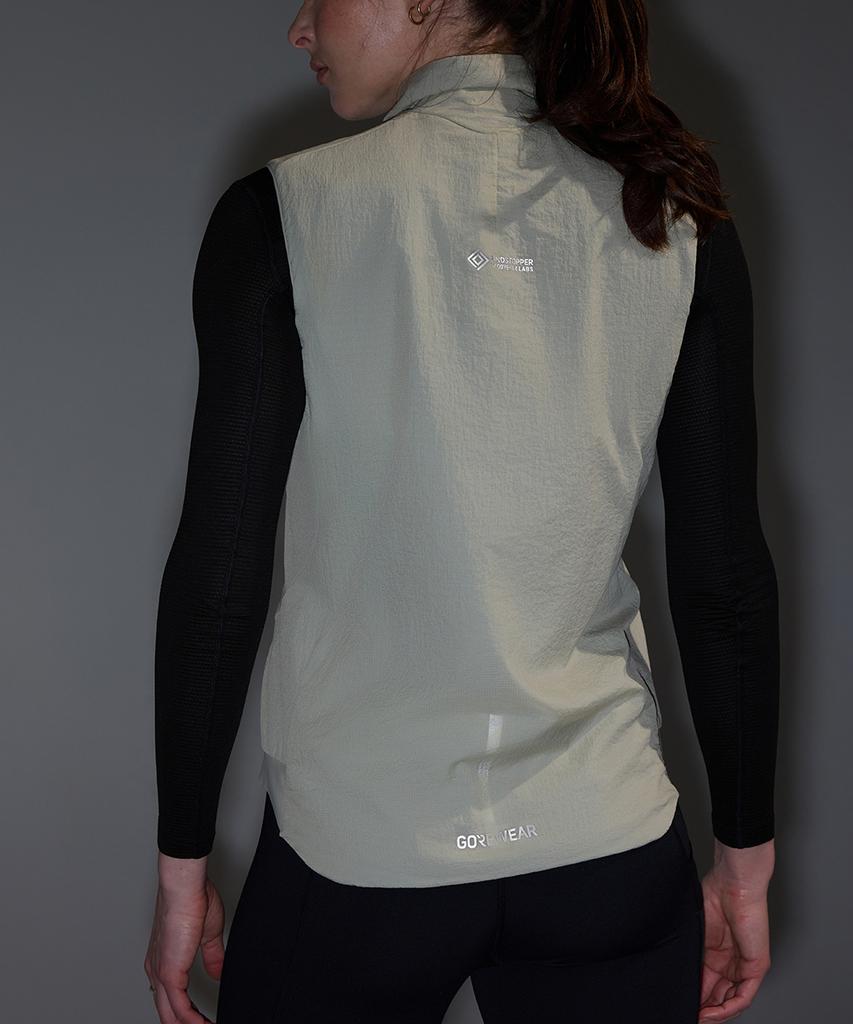 Gorewear Concurve Windstopper Epe Insulated Vest - Tech Beige (Women'S) Windproof And Thermal Vest