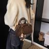 New Autumn and Winter Crossbody Bag Tote Women's Bag Simple Small Square Bag High-end Retro Bag