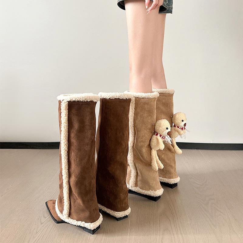 Snow boots women's high boots 2026 winter new thin fried street warm velvet pointed but knee boots women
