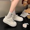 Милые женские белые туфли на платформе с круглым носком для通勤, новая коллекция весна 2025, универсальные, под юбку, повседневные кеды