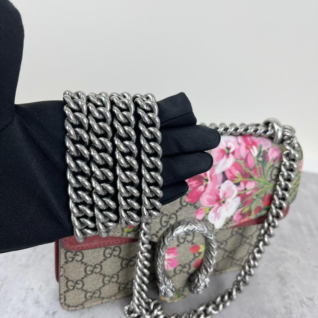 [Pre-Owned] Dionysus GG Blooms Tiger Head Buckle Logo Camellia Print Chain Canvas And Leather Crossbody Bag - Excellent #WHQSUO