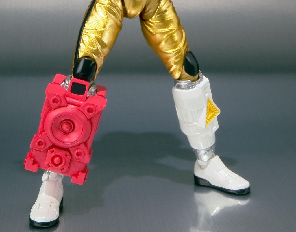 TAMASHII NATIONS Kamen Rider Fourze Electric States S.H.Figuarts