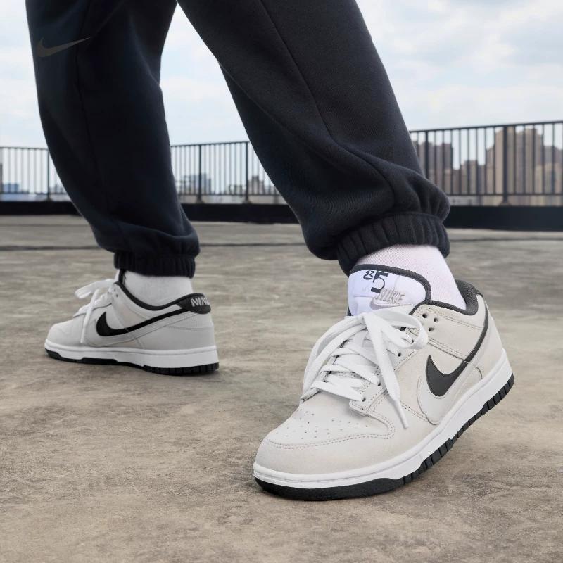 Nike Женские легкие кожаные спортивные кроссовки на зимней плоской резиновой подошве - NIKE DUNK LOW HV180