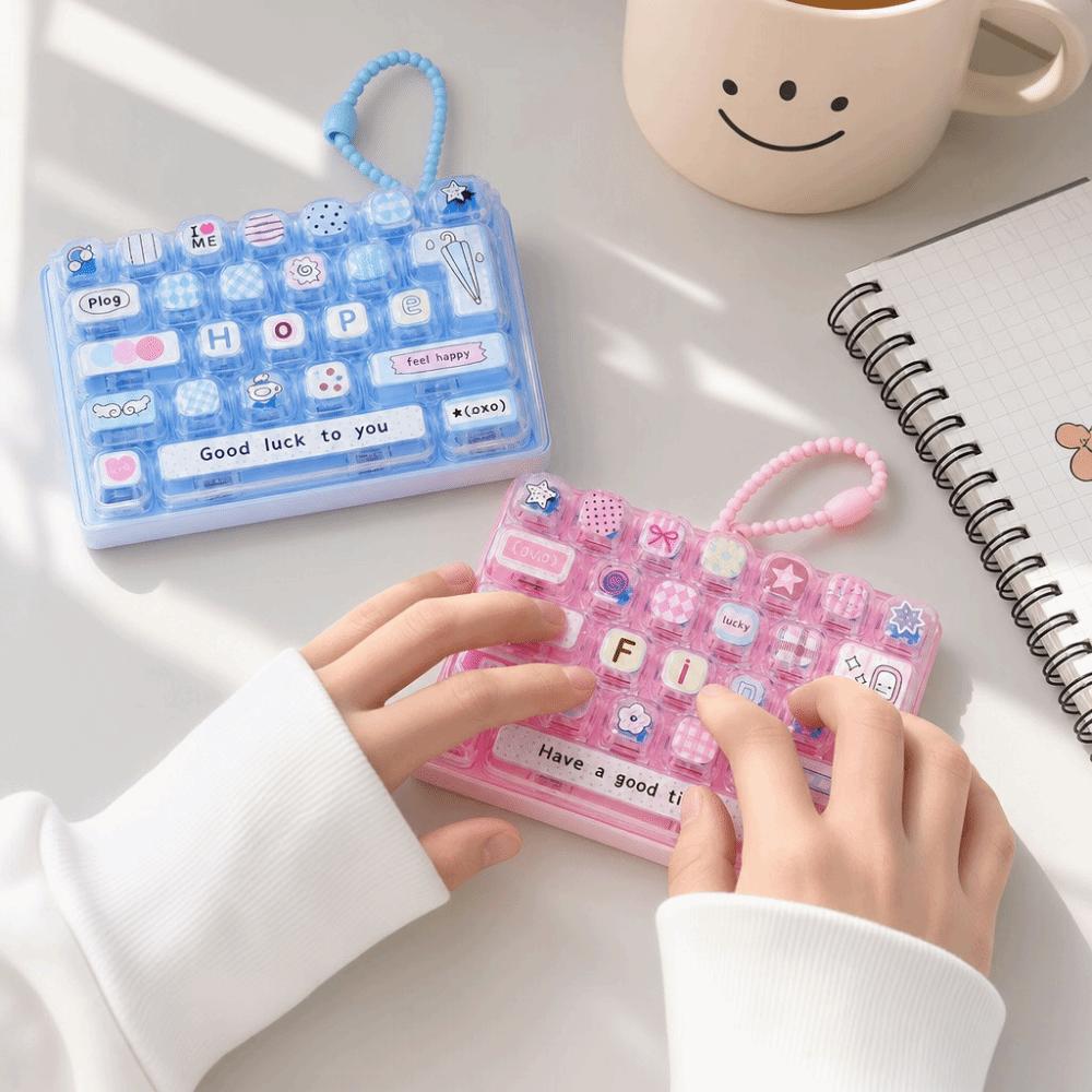 26-Key Mini Keyboard Pendant Cute Design Keyboard Keychain Desktop Decoration