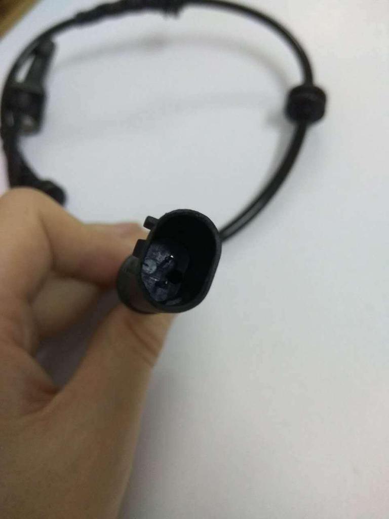 Датчик скорости ABS для автомобиля BMW 34526853859 - В наличии