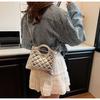 Versatile and Fashionable Silver Handbag for Women's Fragrance Style New Crossbody Bag Diamond Chain Bag Shoulder Bag Women