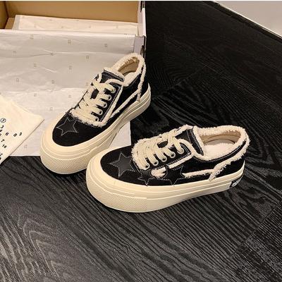 Холщовая обувь. Новые женские универсальные студенческие кроссовки Star с низким берцем на толстой подошве.