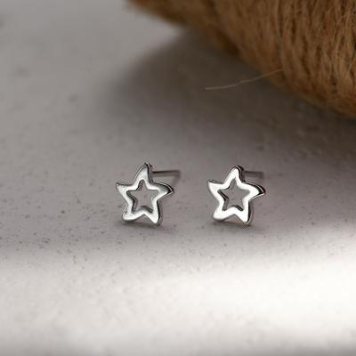 Серьги-гвоздики в форме звезды, женские, простые, полые, студенческие серьги в форме морской звезды, аксессуары для нишевого дизайна
