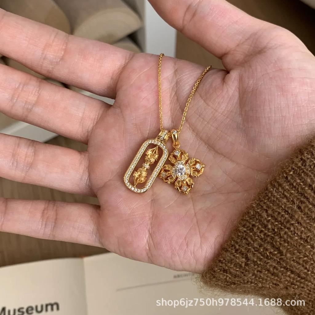 Медная монета Пиксю Ваджра Пестик Ожерелье Женский Национальный Стиль Подвеска Привлекает Богатство и Сокровища, Высококлассная Цепочка на Ключицу Легкая Роскошь