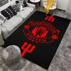 Напольный коврик с дизайном Manchester United, подходит в качестве противоскользящего коврика для гостиной или спальни у дивана