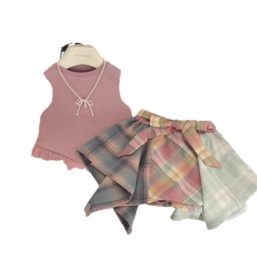 Girl Summer Korean Style Cotton Sleeveless Outfit With Fringed Vest And Gingham Pants For Kids 3-8 Years