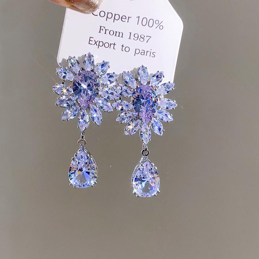 Винтажные серьги-капли с жемчугом и бриллиантовой инкрустацией - Ретро-стиль, Легкая роскошь, Высококачественный дизайн