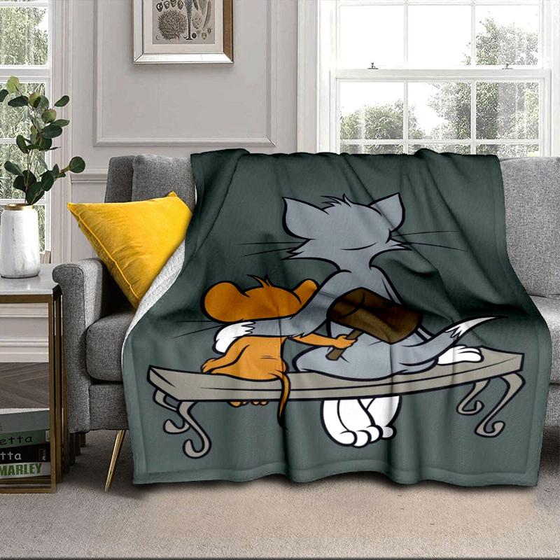 Cat And Mouse In Flowers Blanket Flannel Blanket for bed, sofa, Camping, Hiking, Picnic Essentials, gift for family Fan gifts