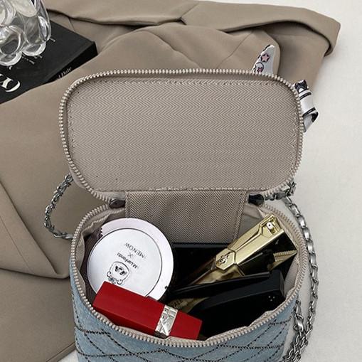 IELGY Fashionable All-Match Chain Cross-Body Small Square Bag Portable Box Bag