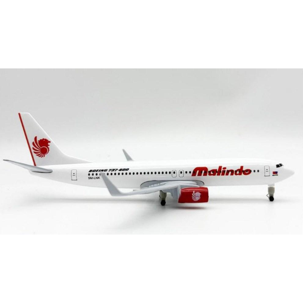 Модель самолета Boeing 737 Malindo Air, литая, 20 см