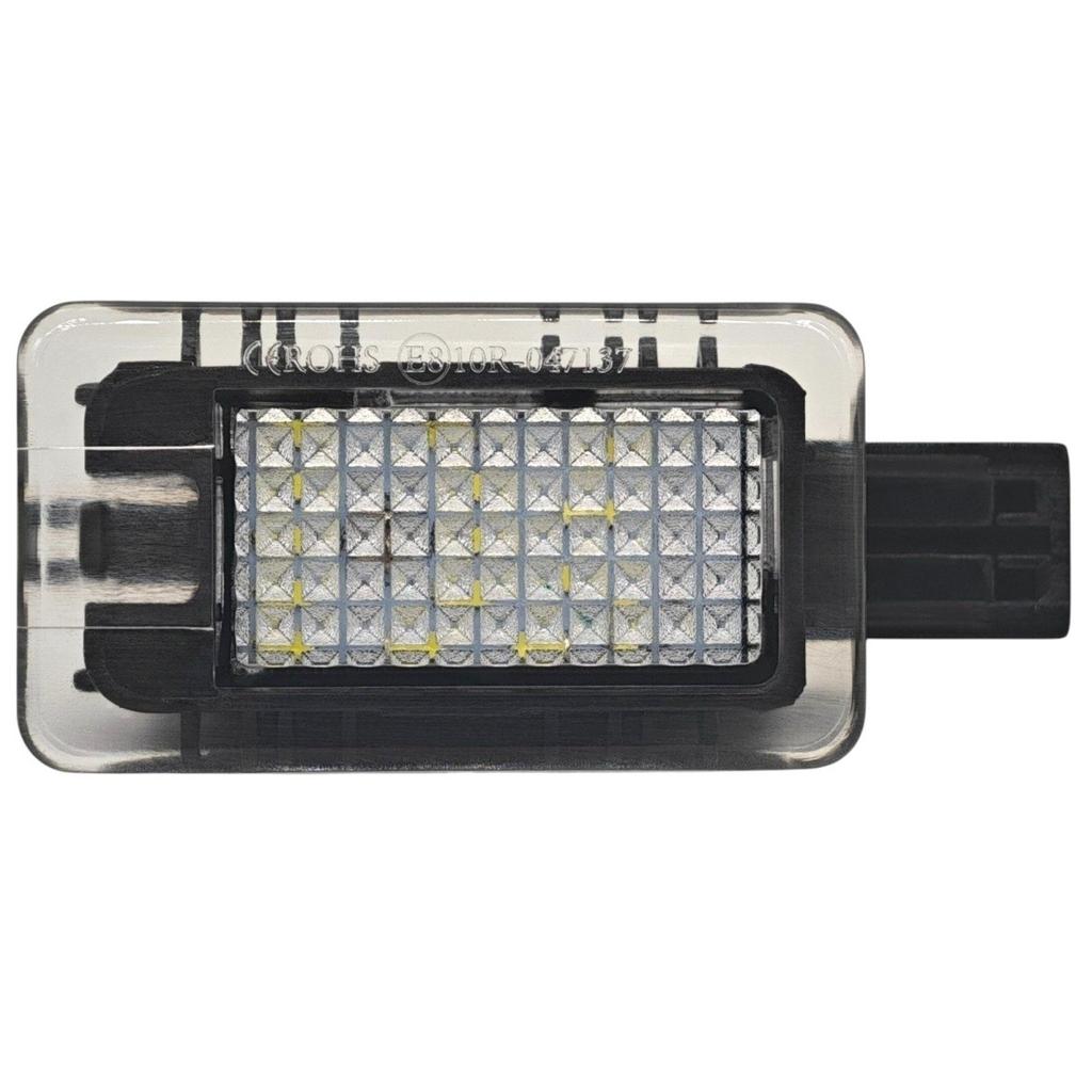 Светодиодные лампы для дверей, совместимые с Volvo - 2 шт.