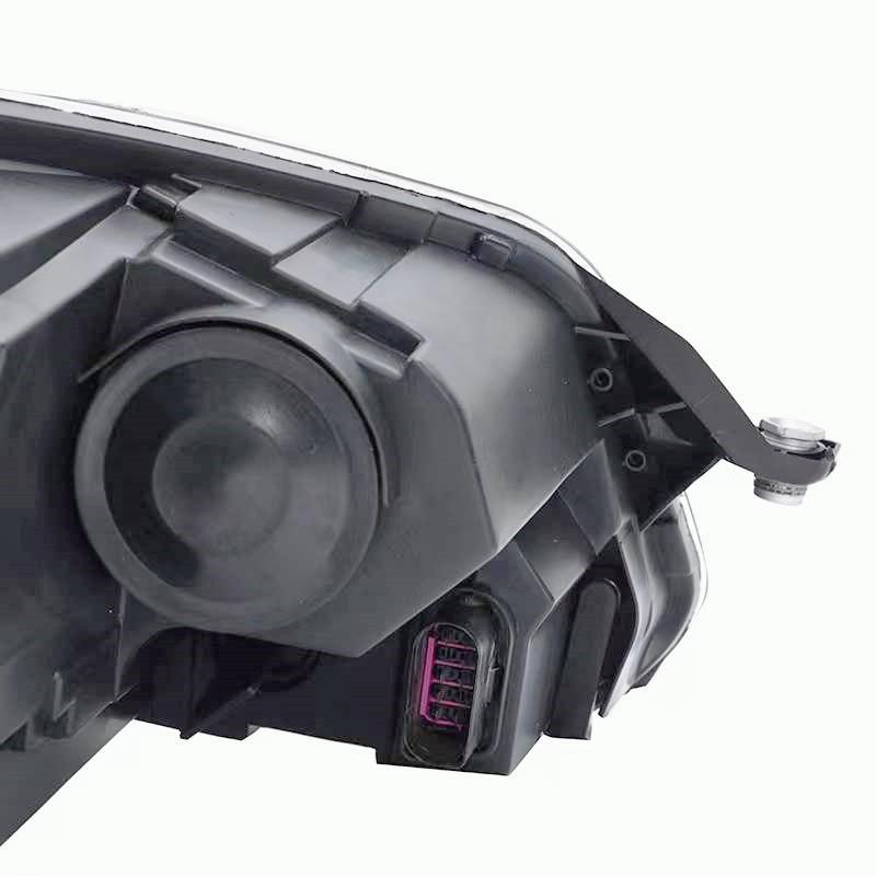 Передняя фара в сборе для Volkswagen Bora моделей 2013-2015