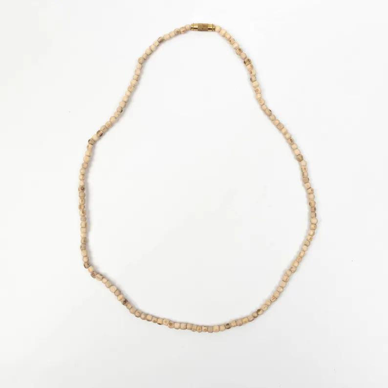 Кантхи из туласи – Ожерелье из бусин из настоящего дерева туласи для индуистской молитвы, духовного исцеления и медитации Мала – Религиозный подарок для мужчин и женщин