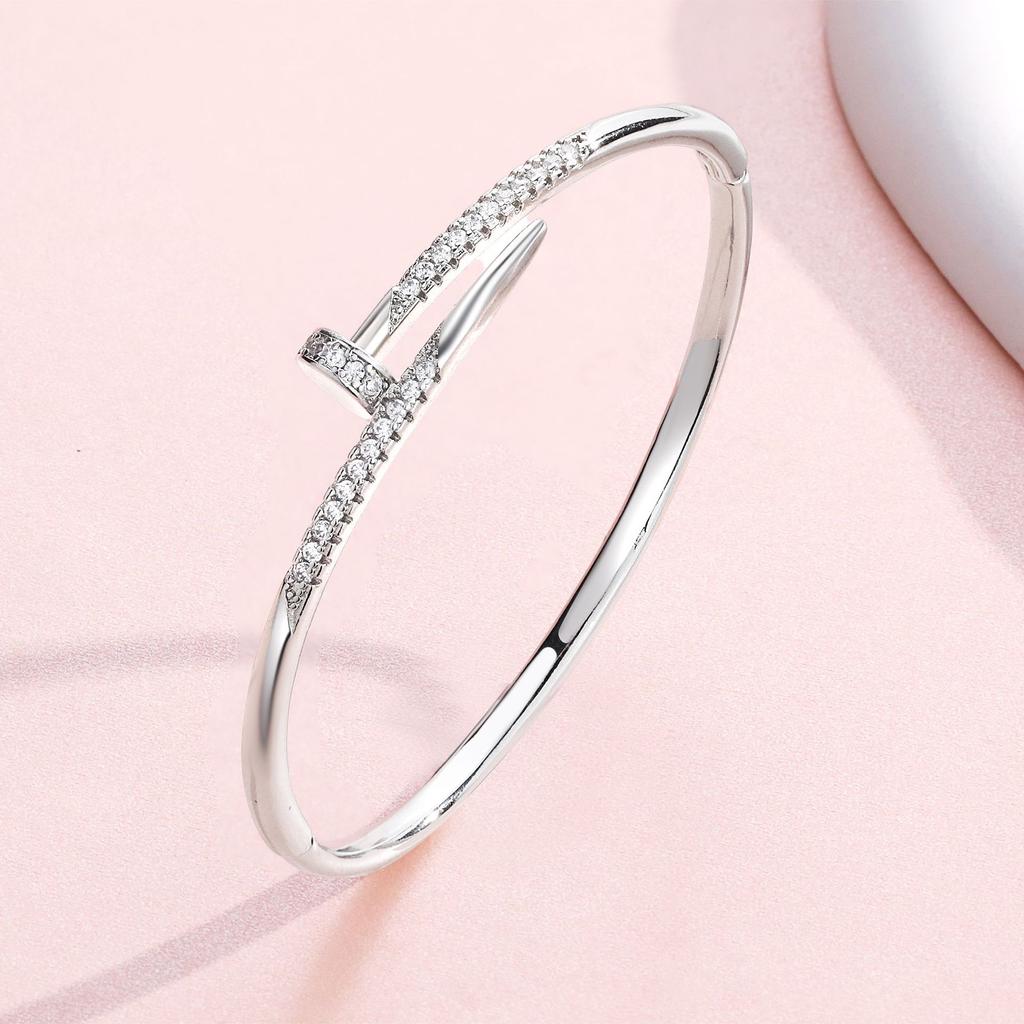 2026 Personalized Alloy Zircon Nail Bracelet European and American Light Luxury Niche Ins Style Design Opening