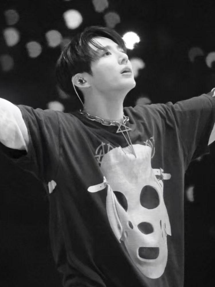 Футболка в стиле BTS Jungkook Летняя K-pop Модная футболка