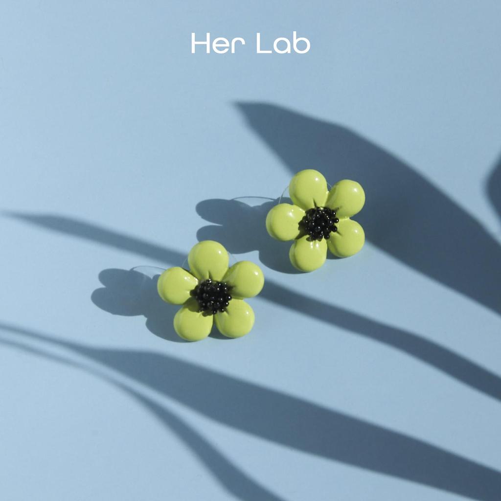 Her Lab Ювелирные изделия | Серьги-кольца с эмалью и кристаллами из 18-каратного золота, модные женские серьги-гвоздики, корейские серьги-гвоздики с цветком