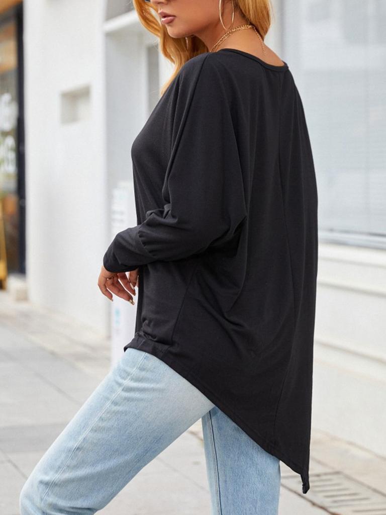 Женская футболка оверсайз с длинным рукавом на весну/осень с асимметричным подолом