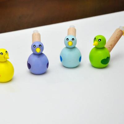 1 шт. детская деревянная игрушка мини-свисток птица развивающая игрушка музыкальные игрушки красочные милые игрушки-инструменты музыкальный подарок