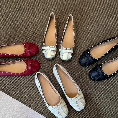 Женские укороченные балетки с бантом и заклепками, туфли Мэри Джейн в стиле французского ривета для лета, балетки, женская танцевальная обувь, лоферы, мюли