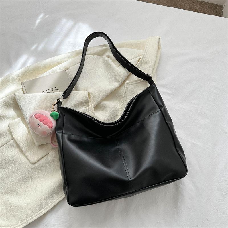 Atmospheric Commuting Solid Color Simple Texture Shoulder Messenger Bag 2025 Spring and Summer New Foreign Style Tote Bag Fashionable Women