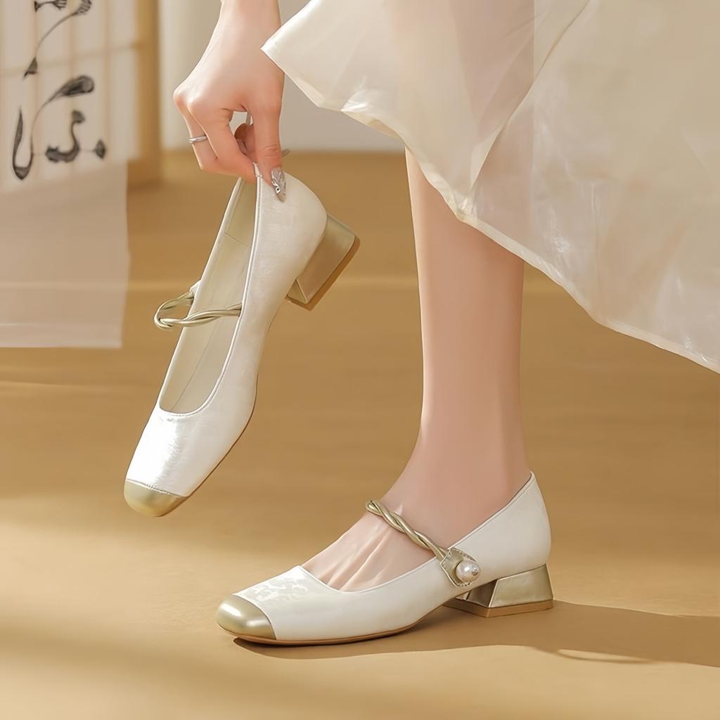 Туфли Мэри Джейн в сочетании цветов женские на низком каблуке 2024 новые кожаные с французским квадратным носком на толстом каблуке с открытым верхом маленькие с ароматом темперамента одинарные туфли