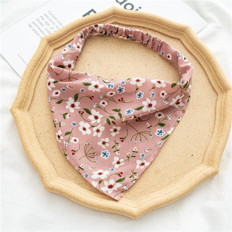 28cm Chip Flower Hair Scarf Bohemia Bandana Hair Band Retro Triangle Scarf Kerchief Women Girl Travel Headscarf Accessories