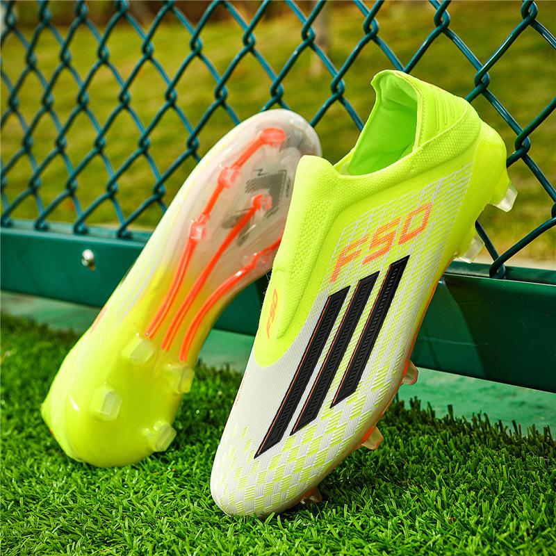 Футбольные Бутсы Молодежные Низкие Бесшовные Fly-Woven Футбольные Бутсы Студенческие Шиповки Мужские и Женские Тренировочные Спортивные Обувь