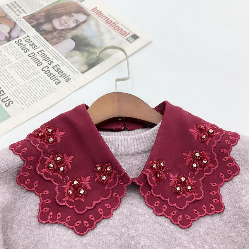 White Fake Collar for Women Shirt Blouse Necklace Candy Color False Collar Handmade Beads Detachable Sweater Collars Decor